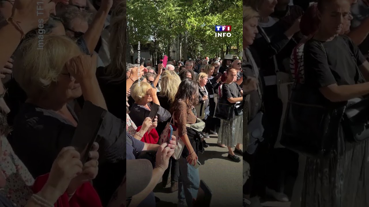 Les premiers fans se recueillent sur la tombe de Catherine Ringer au cimetière de Montmartre