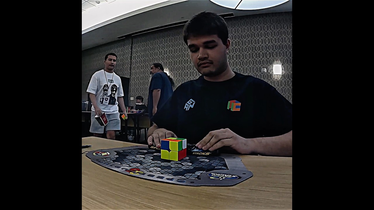 Sujan Feist tied his Own 2x2 World Record Avg of 0.86 seconds #rubikscube #viral #shorts