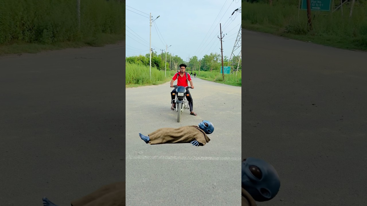 Jadu mere bike le Gaya 😂 #funny #comedy #shortsfeed