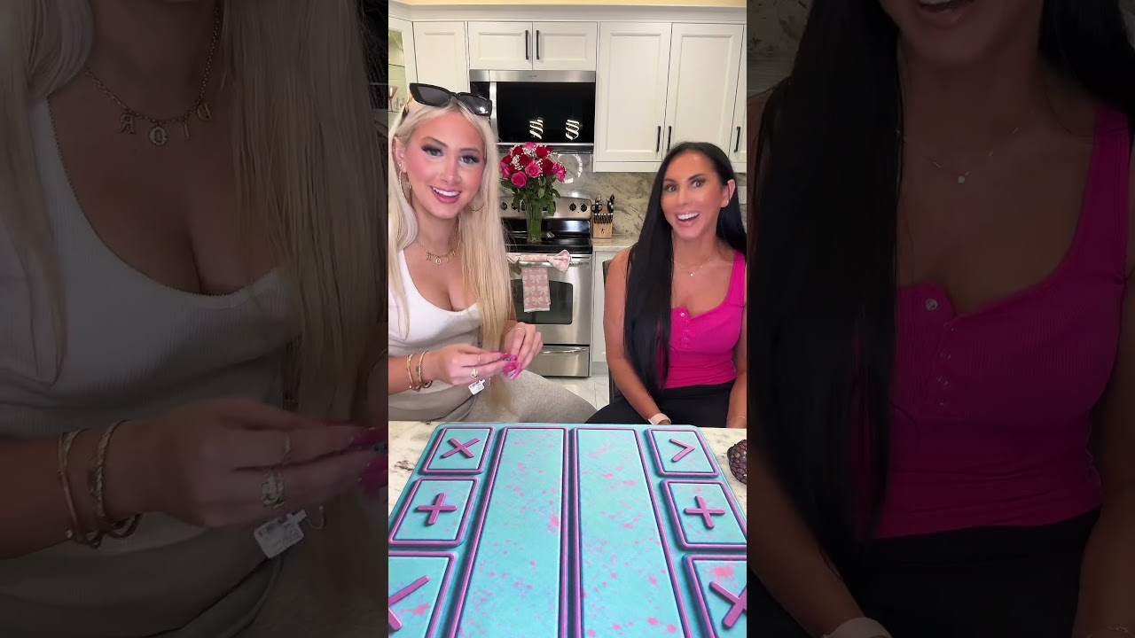 TEAM JORDYNNE OR TEAM MAMA HAHN? @mamahahnofficial  #challenge #squishy #fidgettrading #game