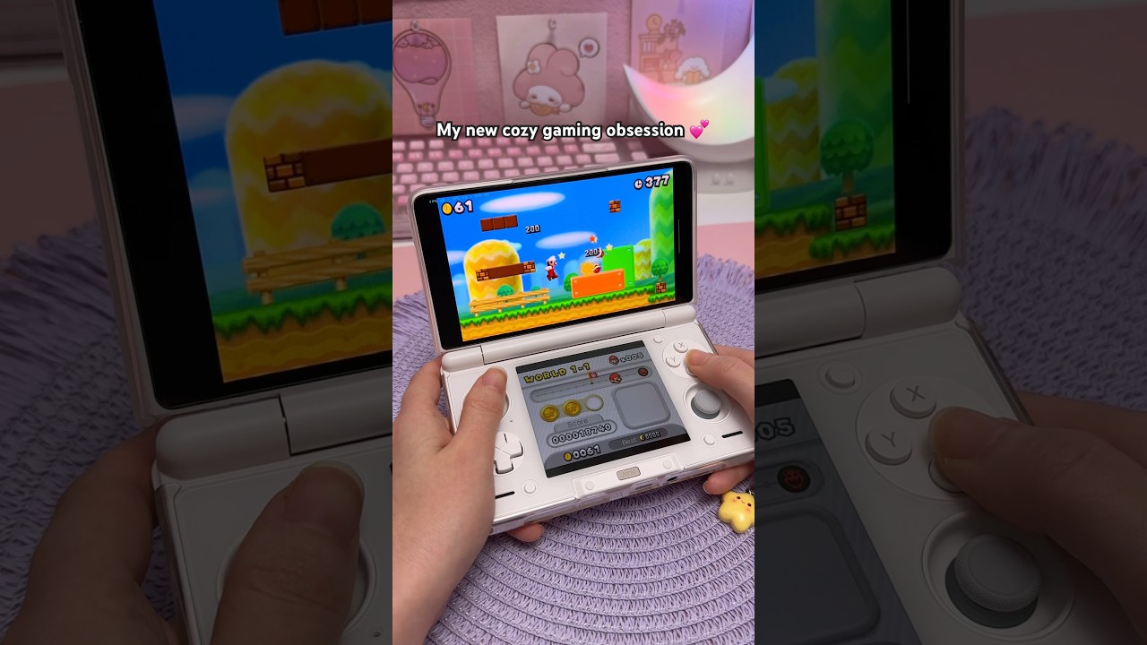 My new cozy gaming obsession 💕 | AYN Thor white