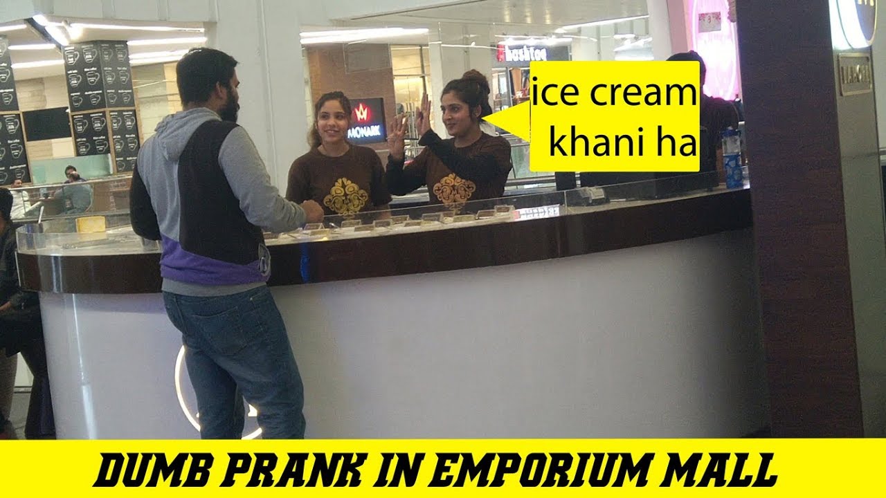 Dumb Prank with CUTE girls in Emporium Mall