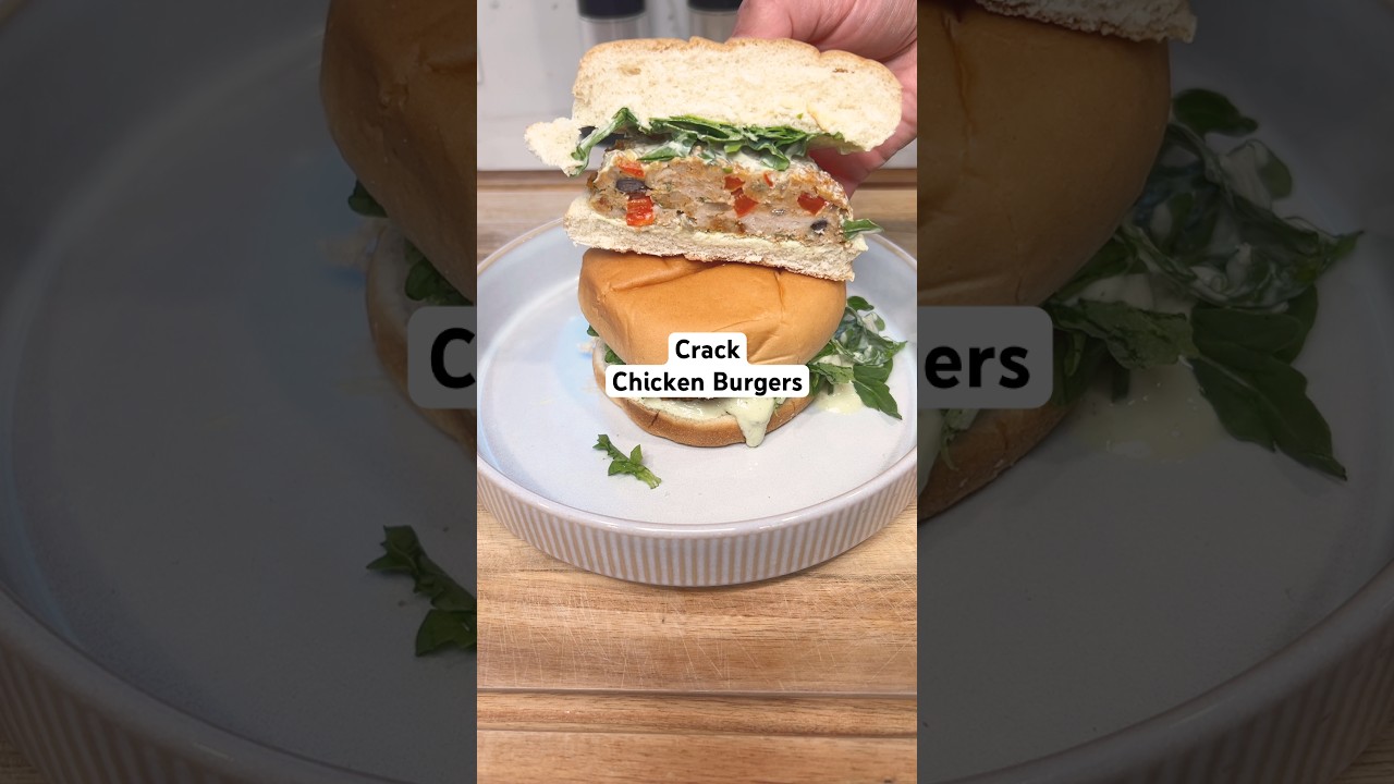 𝐂𝐫𝐚𝐜𝐤 𝐂𝐡𝐢𝐜𝐤𝐞𝐧 𝐁𝐮𝐫𝐠𝐞𝐫𝐬 #recipe #chickenburgers #chickenrecipe