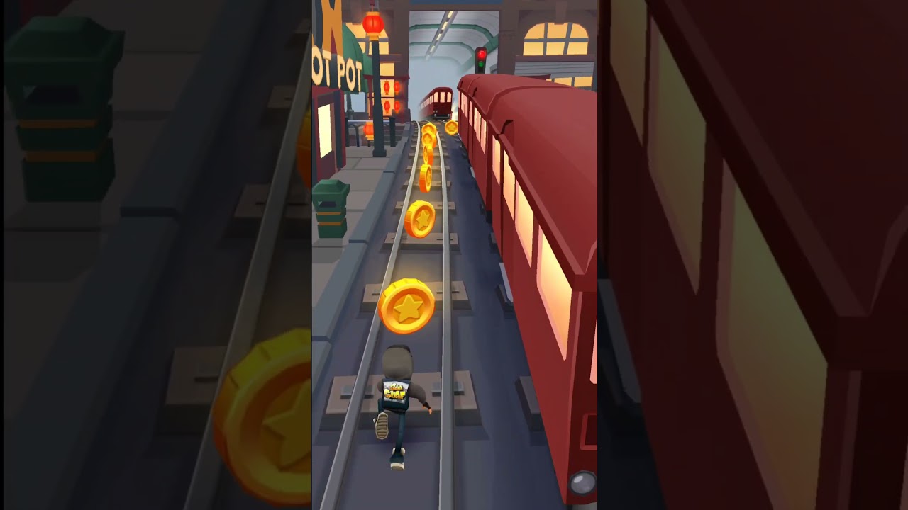 Can You Beat This Score? 🤔 Subway Surfers #gameplay #subwaysurfers #gaming #viral #trending