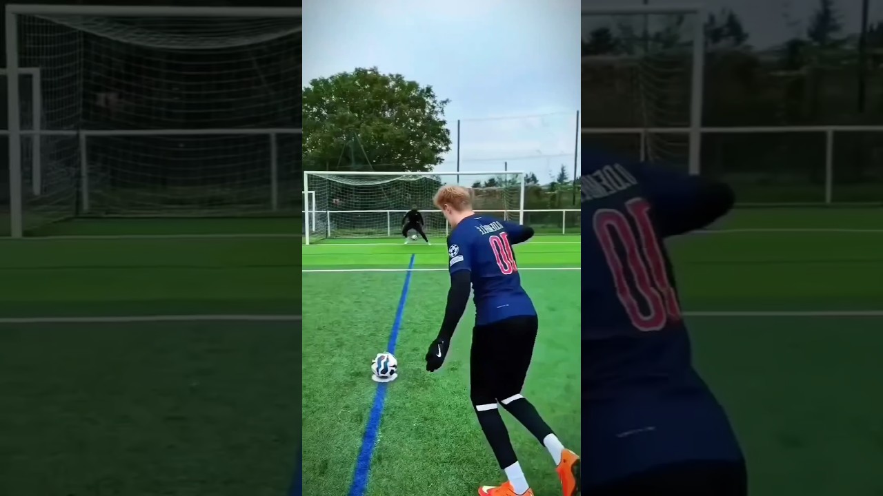 Trap 🪤 football skills ⚽🥵❤️ #football #skills #soccer #shorts