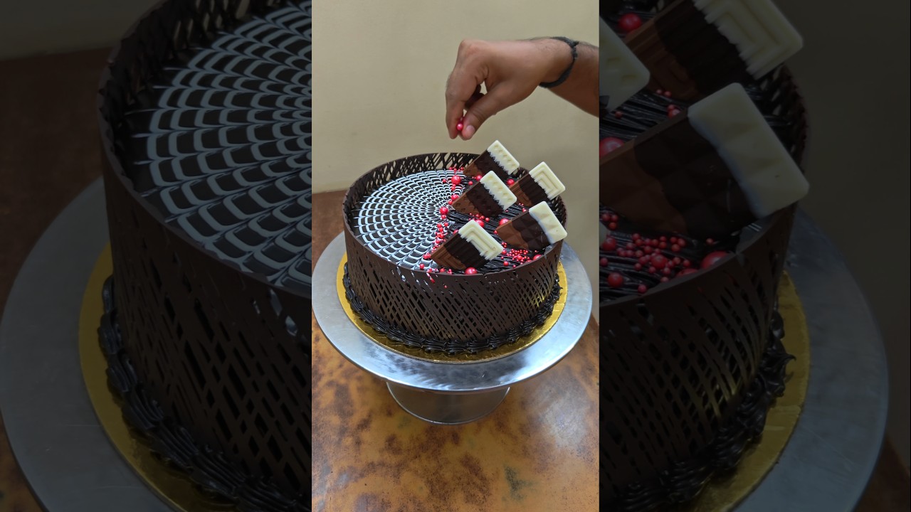 Yummy Chocolate cake #shorts #cake #cakedecorating #viral