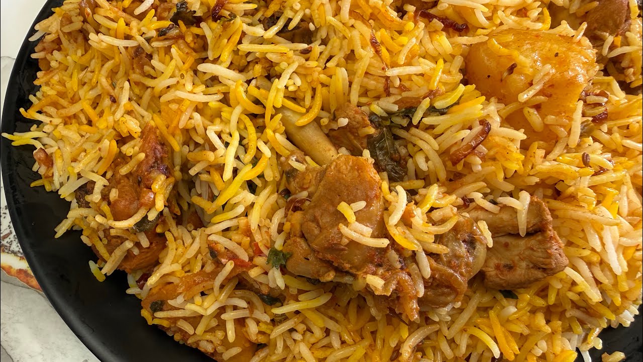 Chicken Biryani Recipe | Easy & Delicious Pakistani Chicken Biryani | Cooking With Asifa