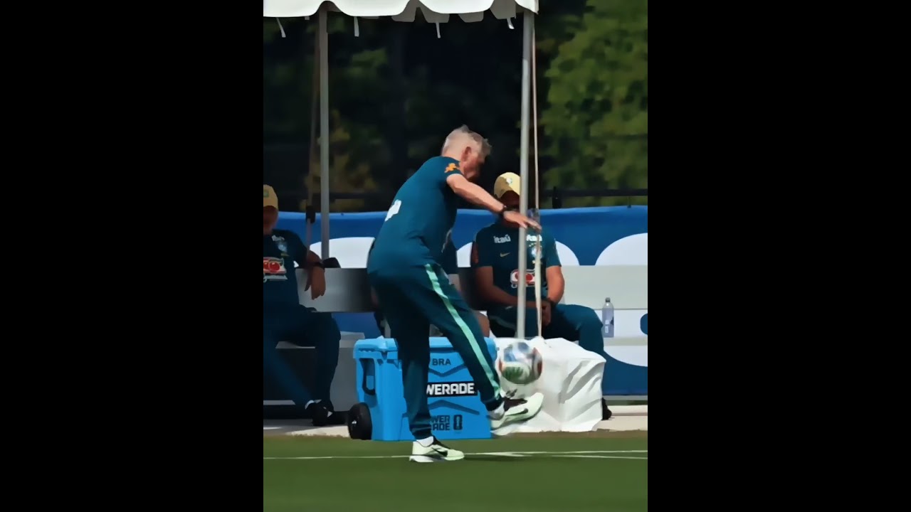 Carlos ancelotti Melhor Técnico da história #football #skills