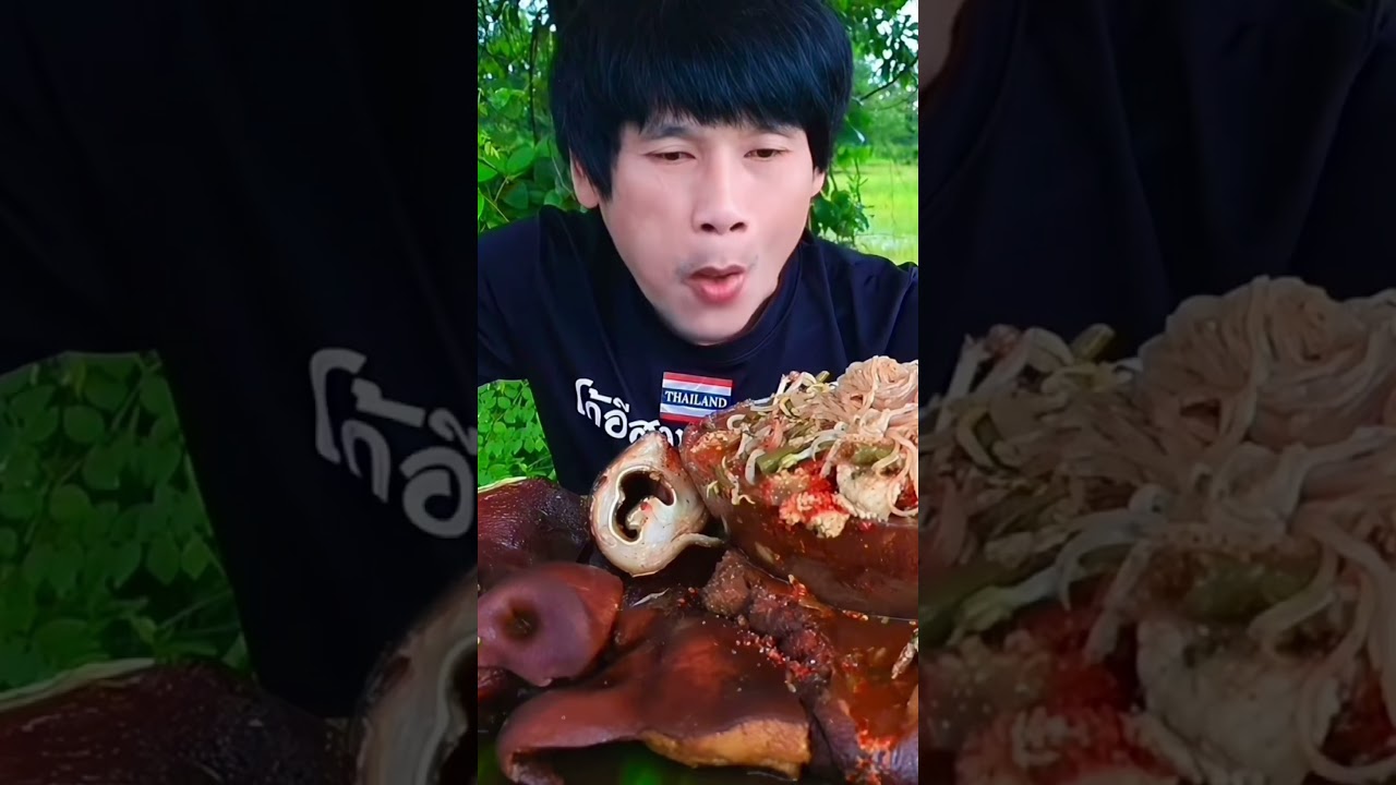 #ก๋วยเตี๋ยวหมูตุ๋น#mukbang #โก้อีสานพาแดก