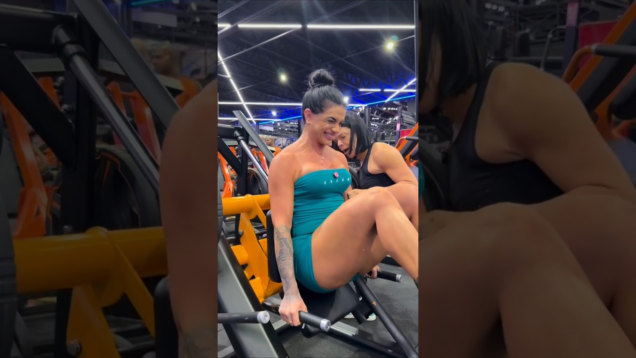 Treino INSANO de Quadríceps 🔥😱 Team Carol Vaz #shorts