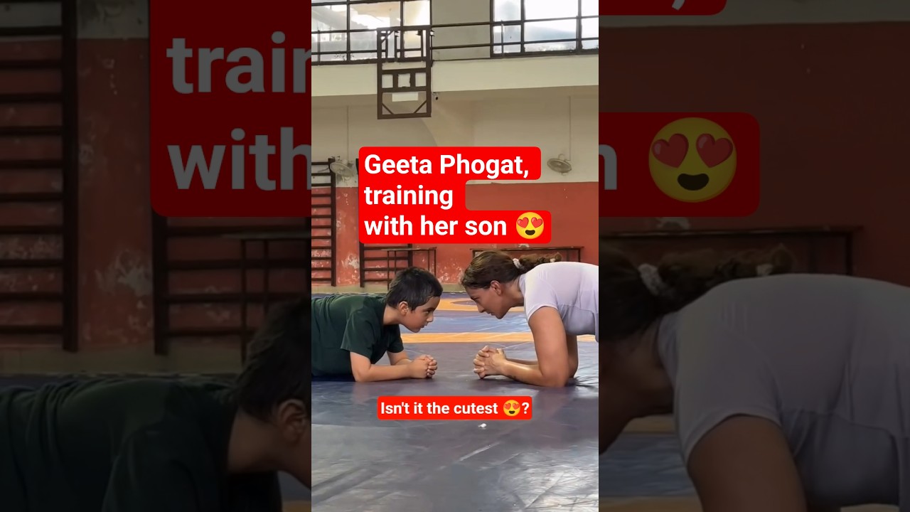 #geetaphogat training with her son 😍 ##momlife #mom #motherhood #fitness #motivation #yt #shorts