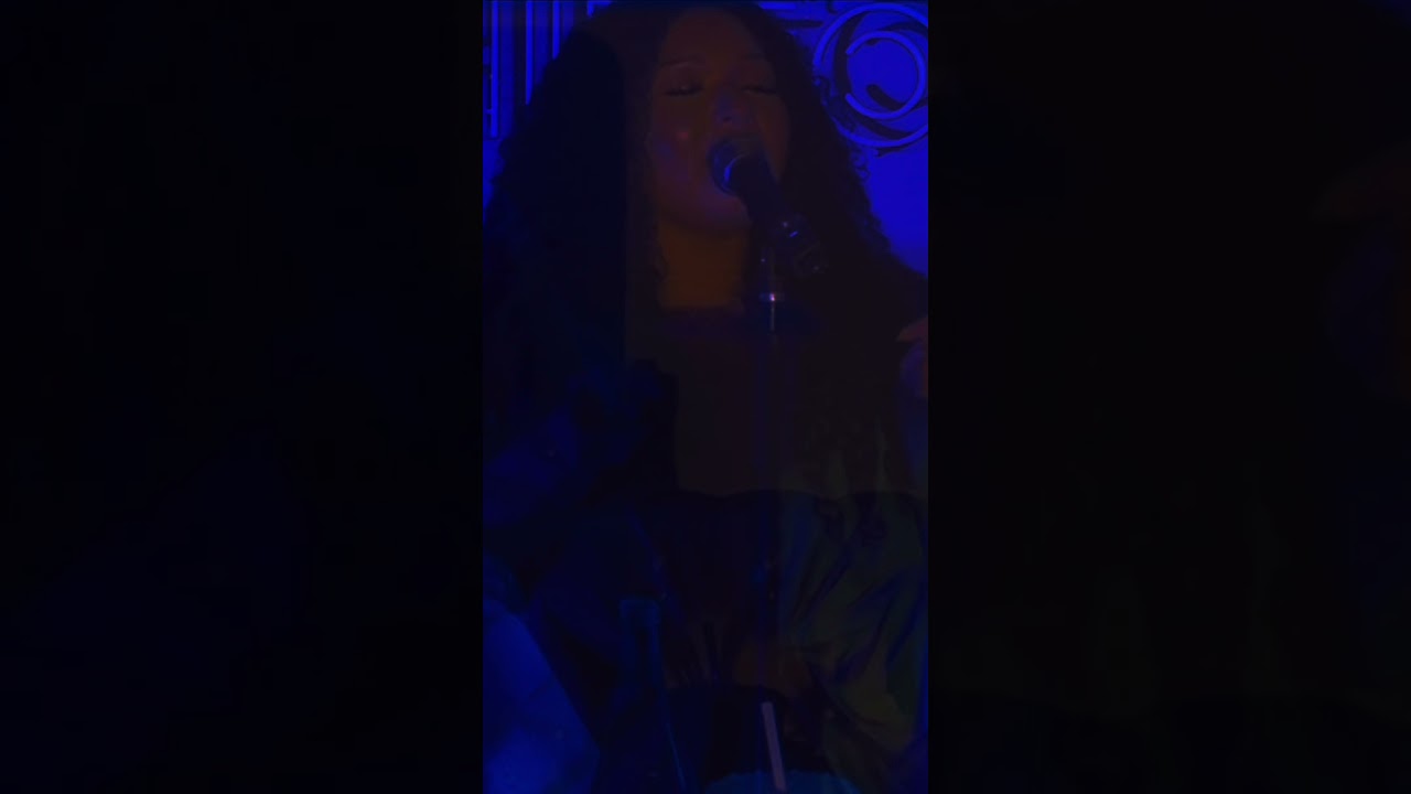A Chanté Original #rnb #soul #music #livemusic #singer #song #saxophone #souljazz #jazzfunksoul #sax