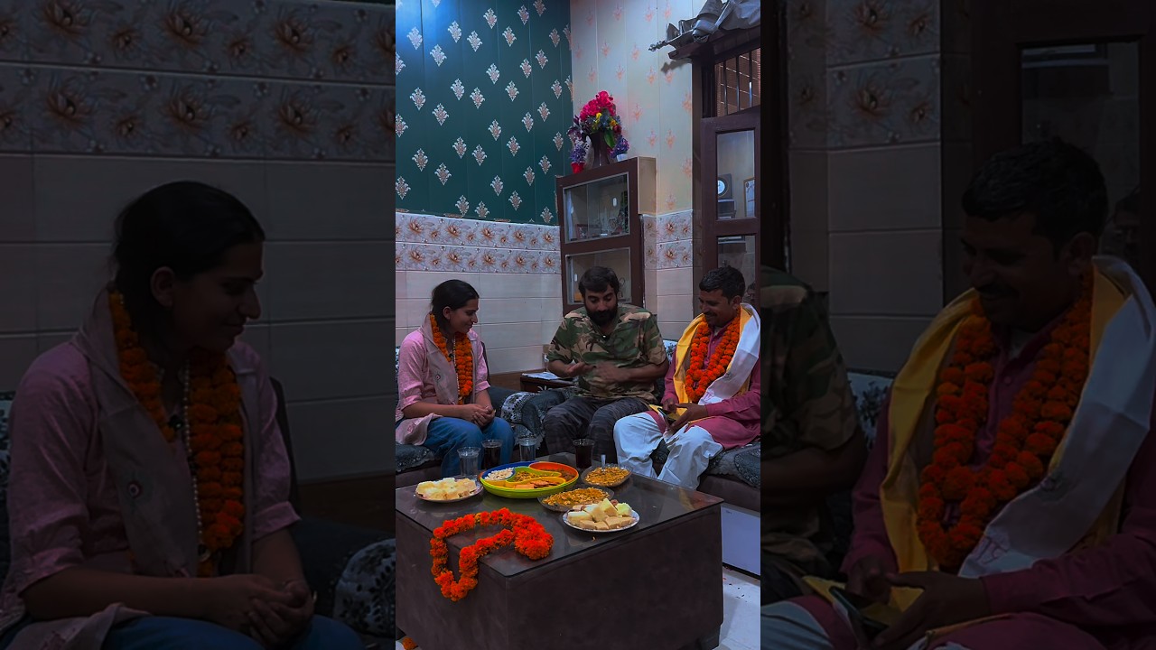 UP SI महिला टॉपर रैंक-01 | मथुरा की बेटी से मिले विवेक भैया😍 #exampur #viveksir #upsitopper #shorts