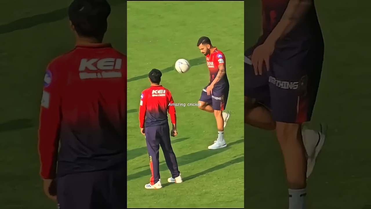 Virat Kohli football skills #shorts #viratkohli #rcb #ipl