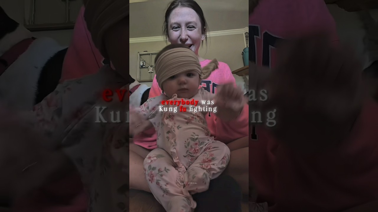 King fu fighting 😭🕺 #foryou #trending #funny @ashlyn.heltonn(TIKTOK)