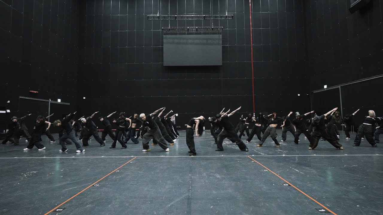 JENNIE - 2025 MMA Performance Rehearsal