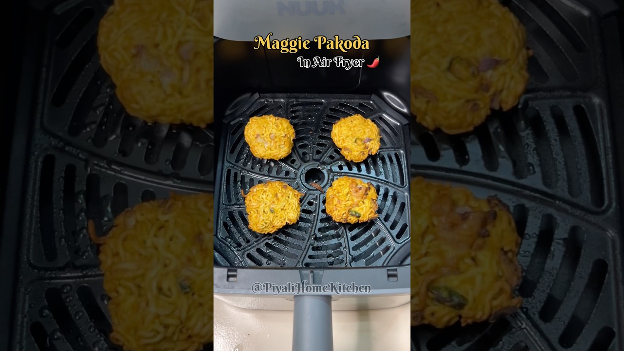 *Viral* Maggie Pakoda In Air Fryer #shorts #youtubeshorts #viral #maggiepakoda #recipe #airfryer
