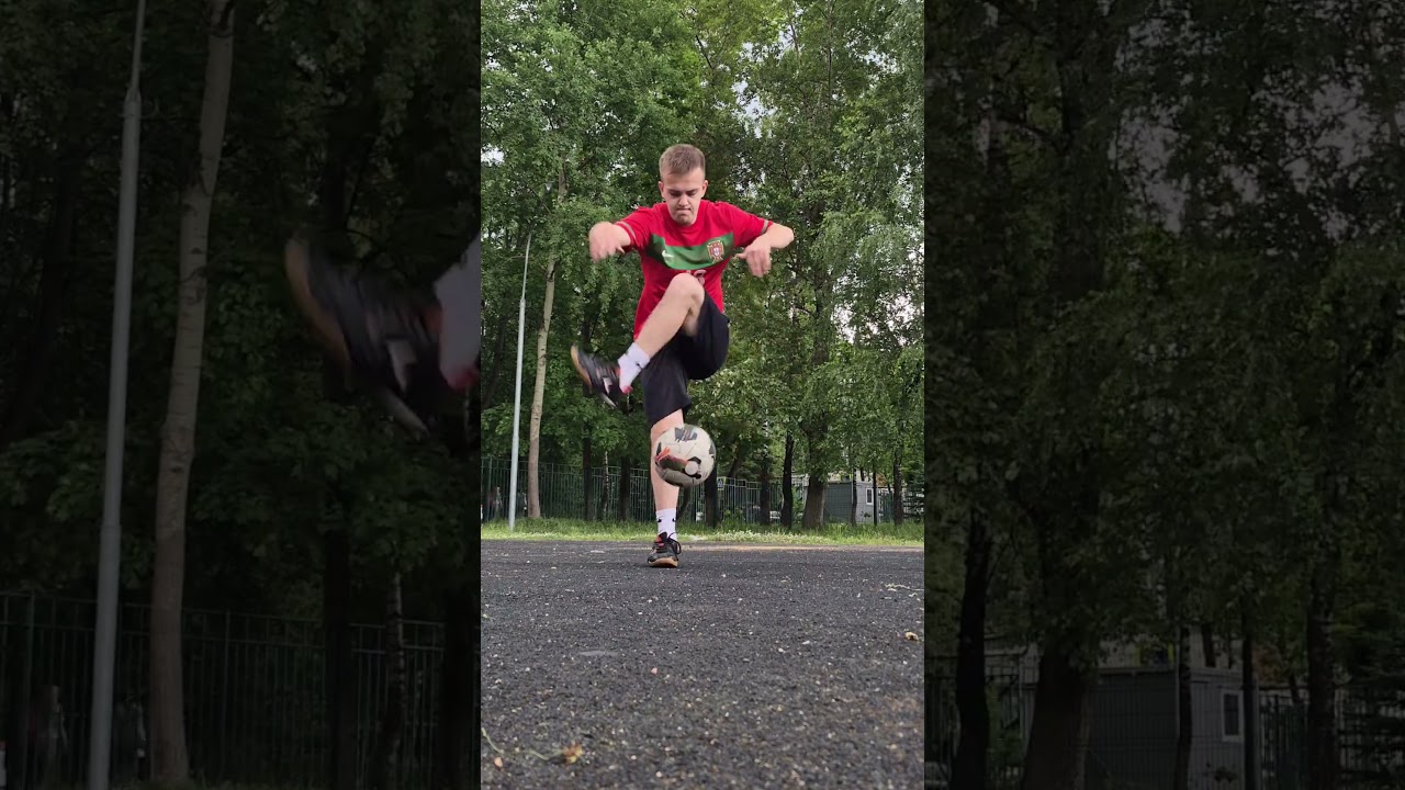 Messi skills #football #footballshorts #footballskills #messi #soccer #skills
