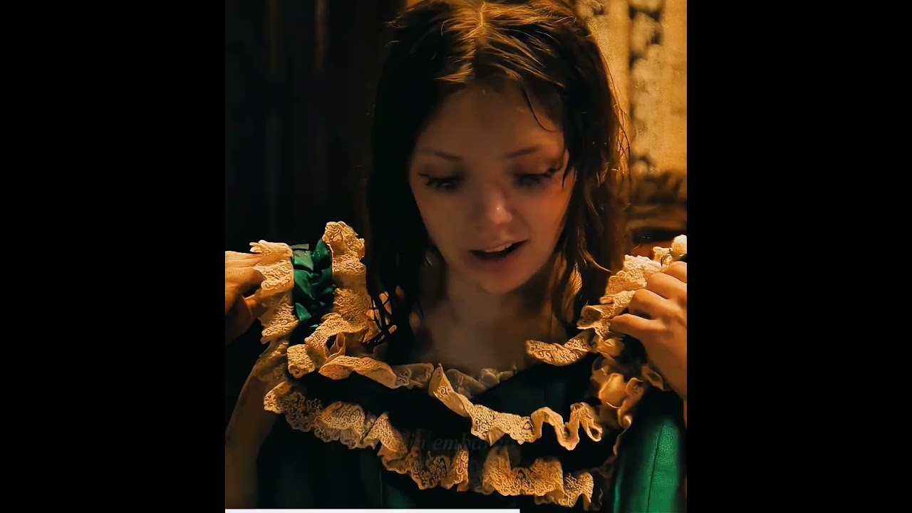 Esta chica busca desesperadamente la belleaz #peliculas #movie #film