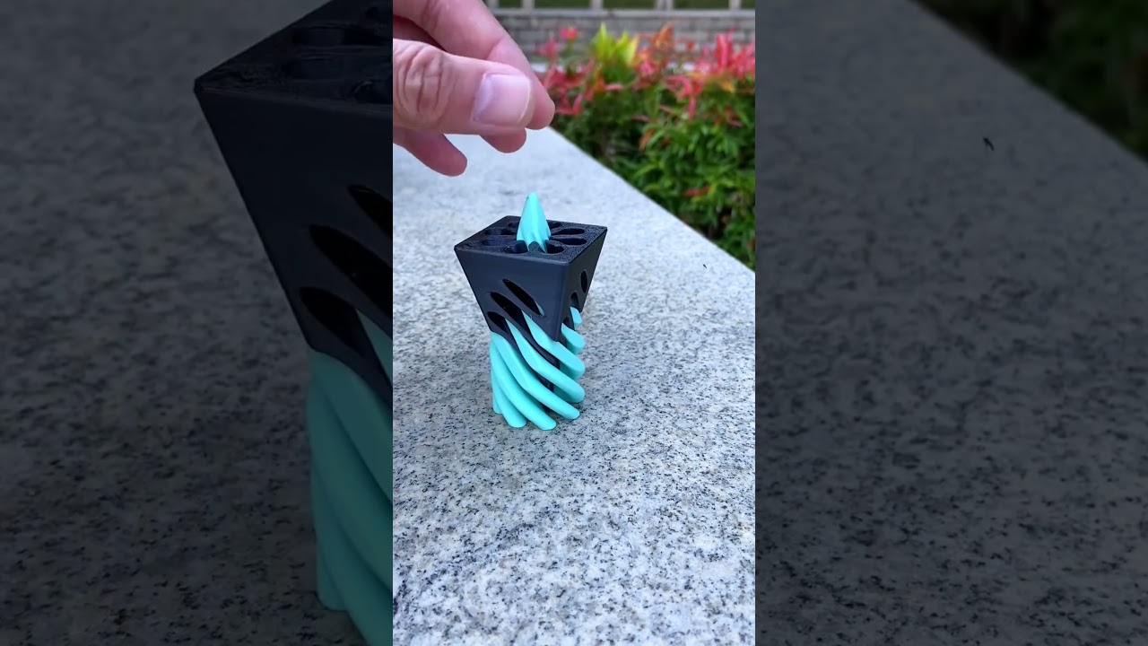 3D Printed Spiral Cone Fiddle, it is too decompressing #toys #toy #kibtoys #cooltoys #funnytoy