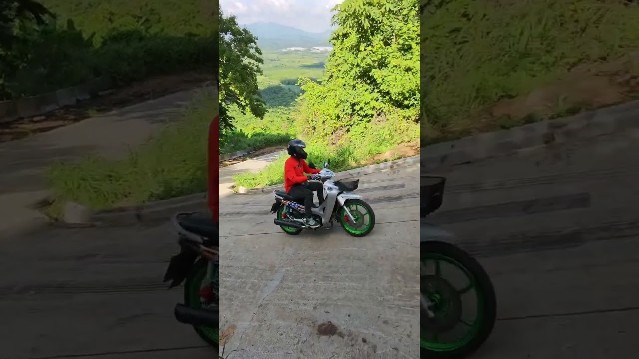 กลุ่มนี้มาหลายคันมีแต่รถแรงๆ #motorcycle #lifeisbutadream #smartphone