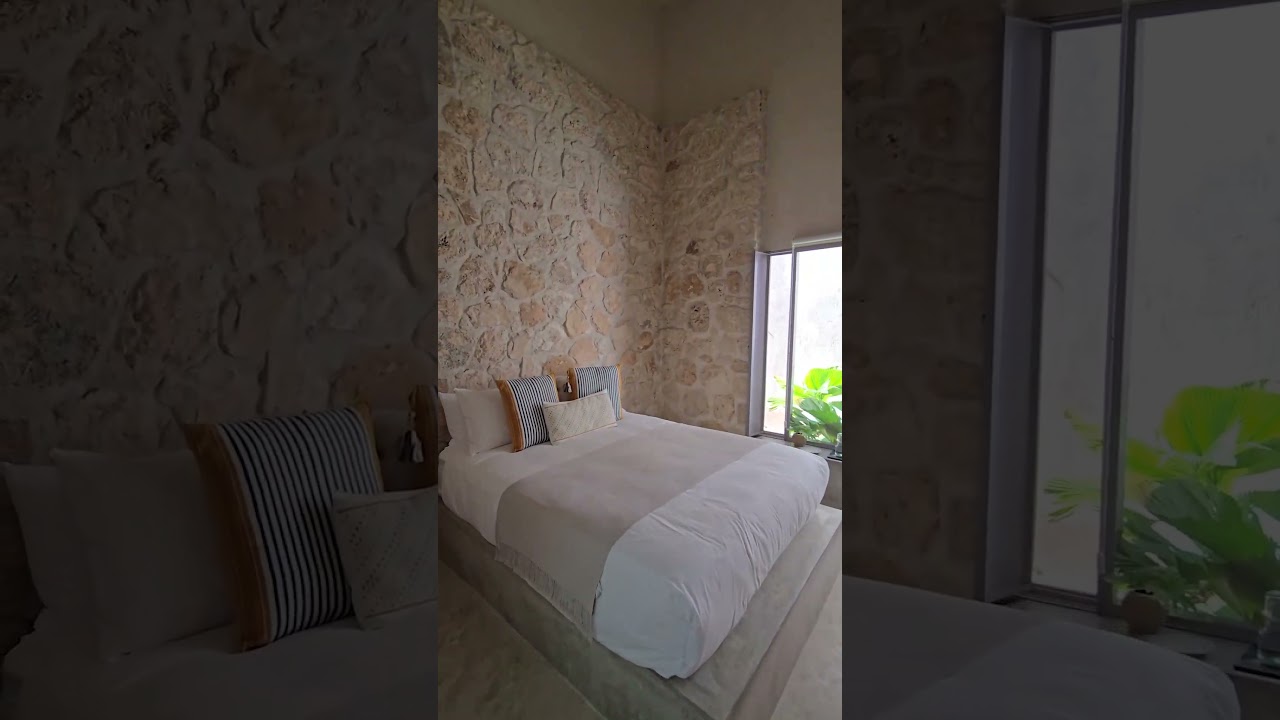 Casa Antigua Esconde un Oasis #CasaAntigua #cotaparedes