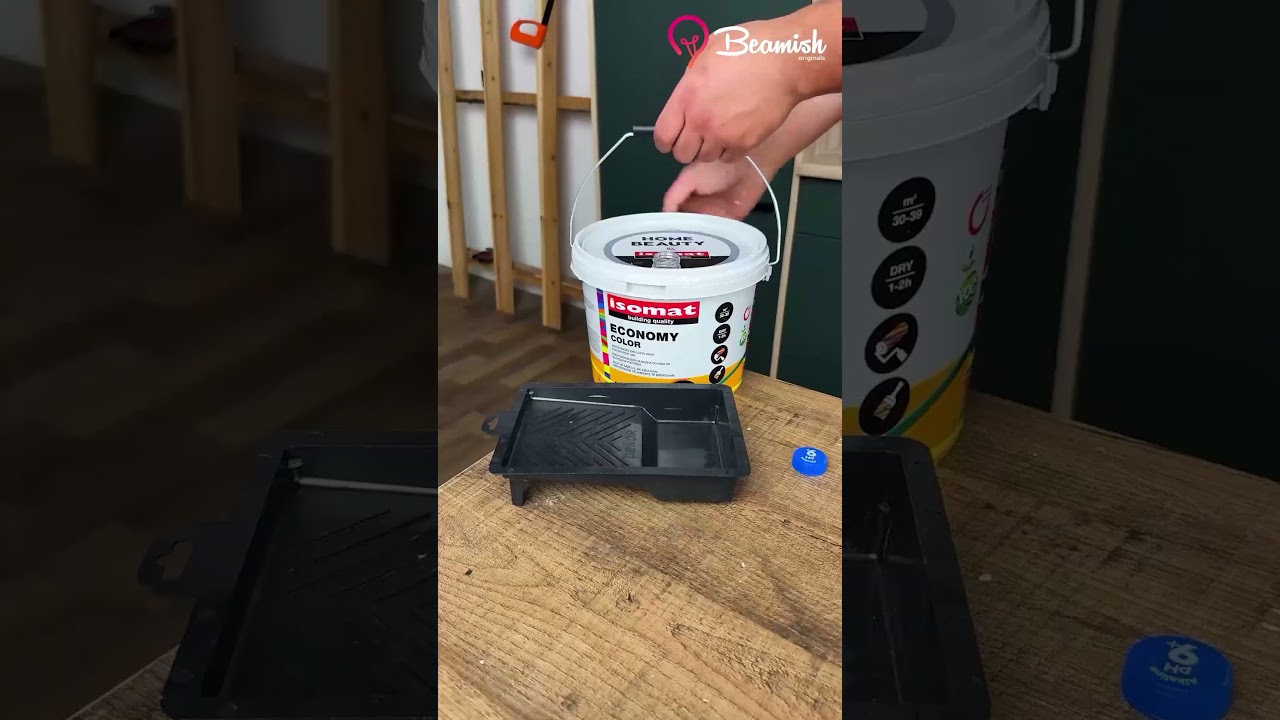 Paint bucket cap pouring hack #diy #smart #paintbucket #trick