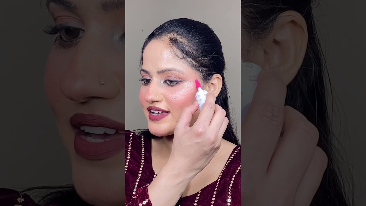 How to apply blush ✨💗#shorts #makeup #makeuptutorial #ytshorts #yt #beauty #viral #blush #hack