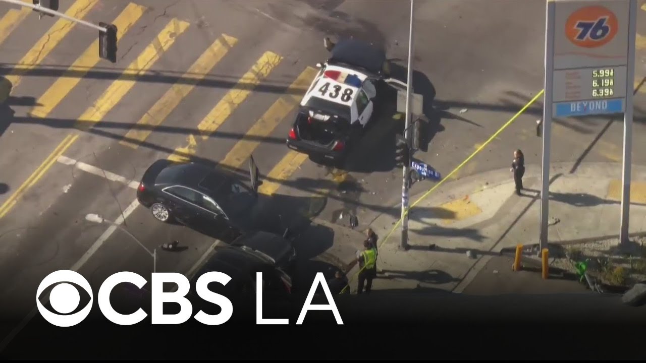 2 hospitalized after crash involving Los Angeles Police Department car in Exposition Park