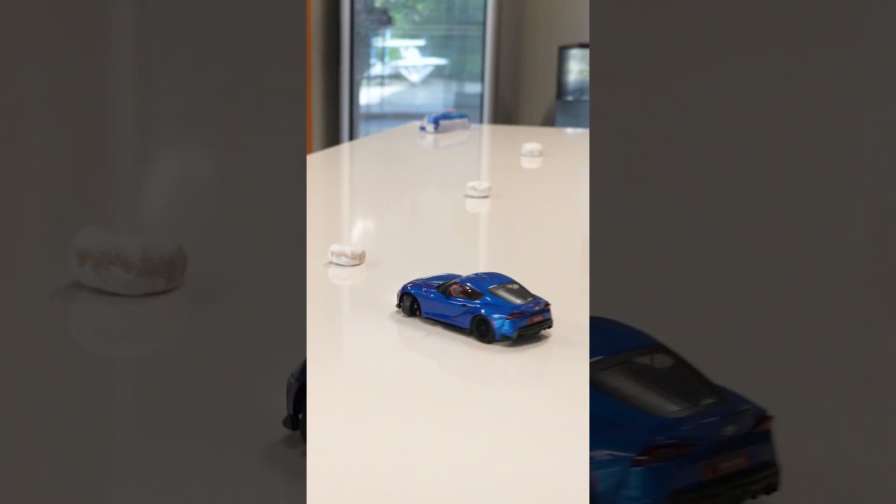 Drift Donuts Around Donuts with HPI D24 #rcdrift #hpi #hpiracing #drifting #d24 #amainhobbies