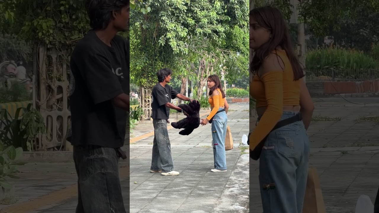 चोरों का चोर कालू भाई चोर 😂 #funny #comedyforever #comedy #comedymove #prank #comedyvidoes