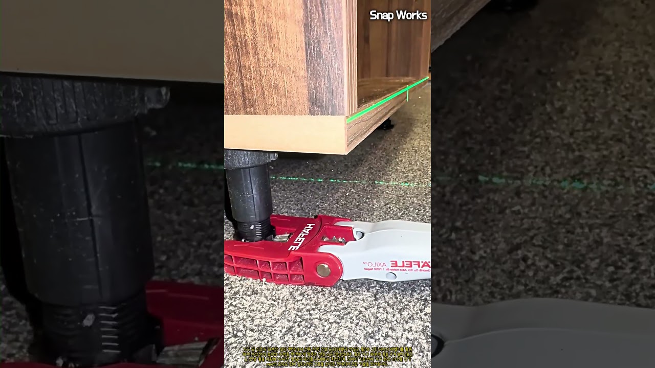헤펠레 악실로 조절 툴을 이용한 싱크대 하부 수평 시공법 #worker #process #howto #cabinetry #woodwork