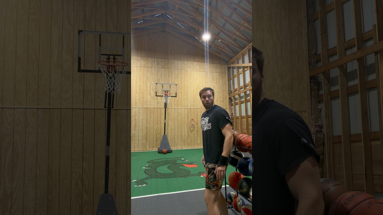 Unstoppable jumpshot @Jaycurry_thecameraman #basketball #jumpshot #skyball