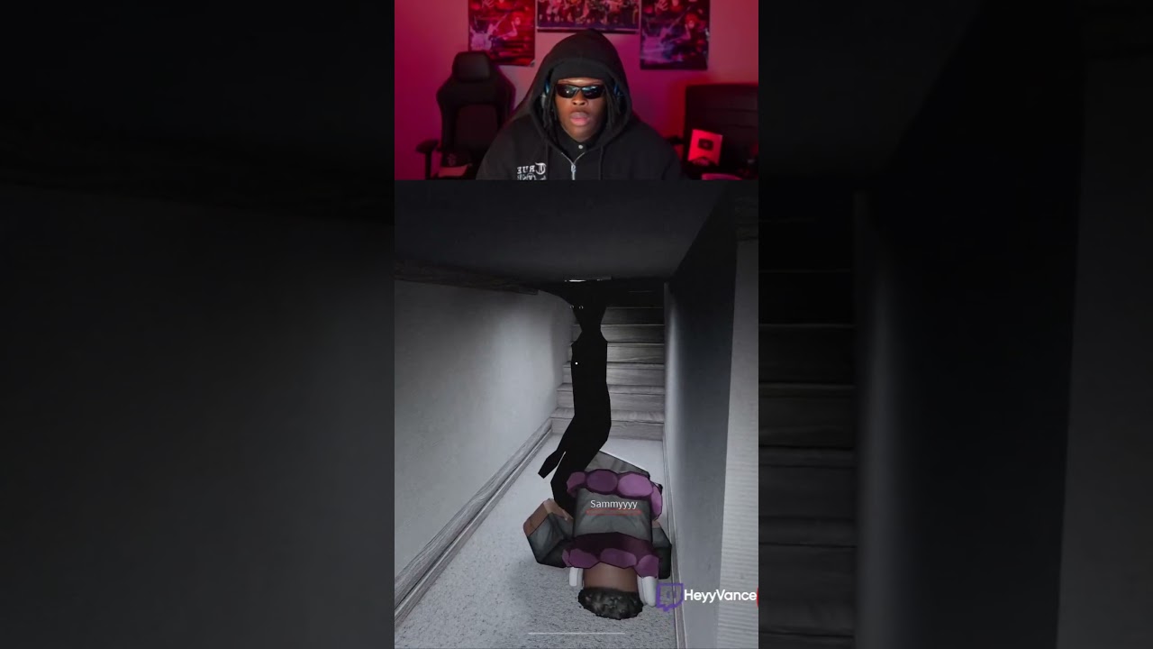 ROBLOX HORRO is actually SCARY 😳 (Twitch/YT: HeyyVance) #roblox #monochrome #horror