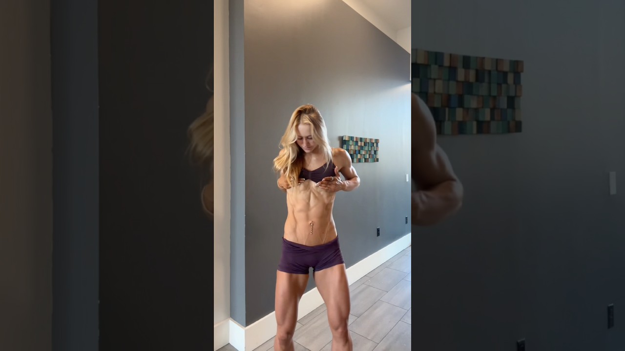 5 weeks out!! 🔥#bodybuilding #motivation #muscle #gymgirl #healthy #healthandfitness #abs #gymrat