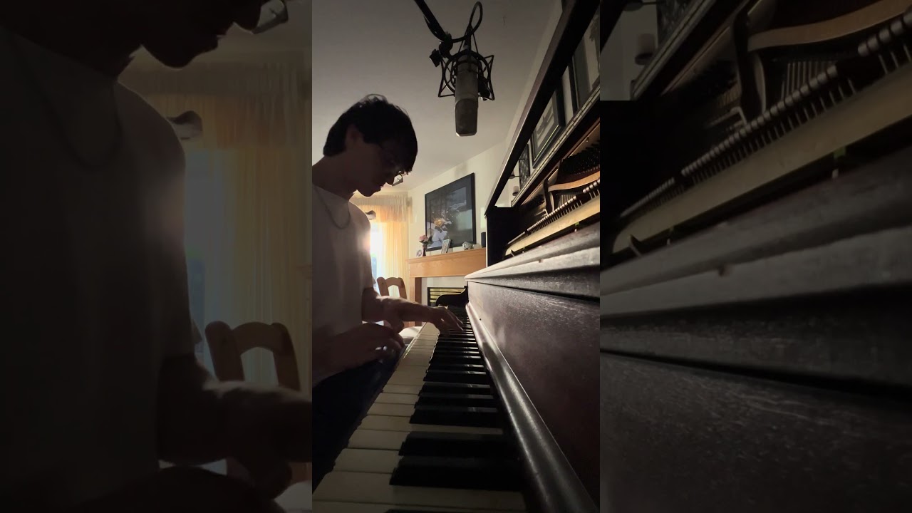 My arpeggios are ALMOST there #music #producer #piano