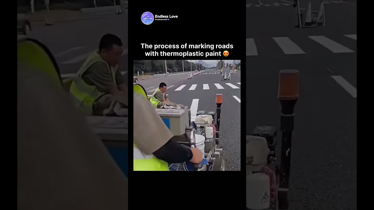 The process of marking roads with thermoplastic paint 🎨