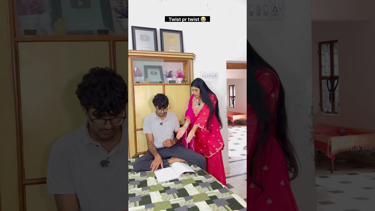 Twist par twist 😭😂#comedy #sister #bhai #siblings #funnyreel #viral #twist #explore #entertainment