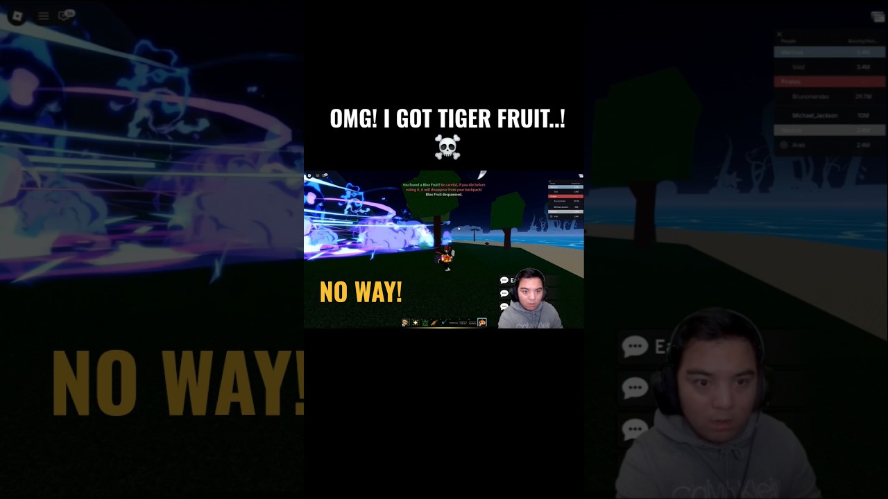 Light Vs Gas..! ☠️ + I Think Gas User Got Mad! #bloxfruits #roblox #jujubotv #fyp