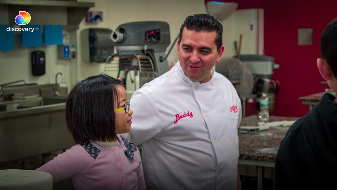 Buddy Valastro Helps A Young Baker Shine! | Cake Boss S9 E15 | discovery+ India