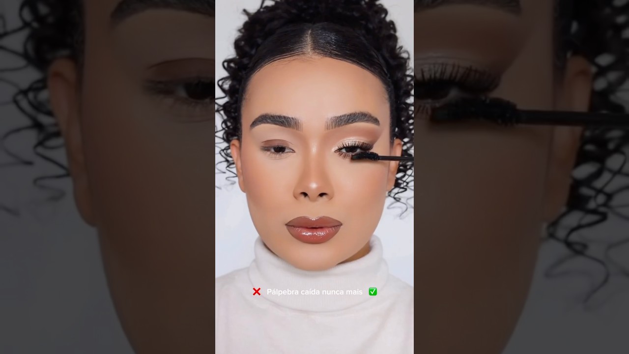 EASIEST EYESHADOW HACK 😱😱 #feedshorts #makeuptips #viralvideo