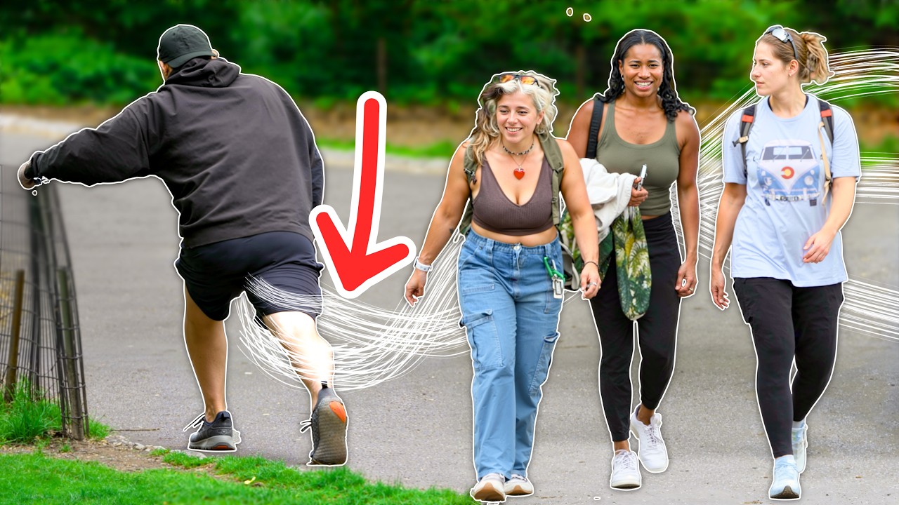 Stinky SURPRISE!! Funny FART Prank in NEW York!
