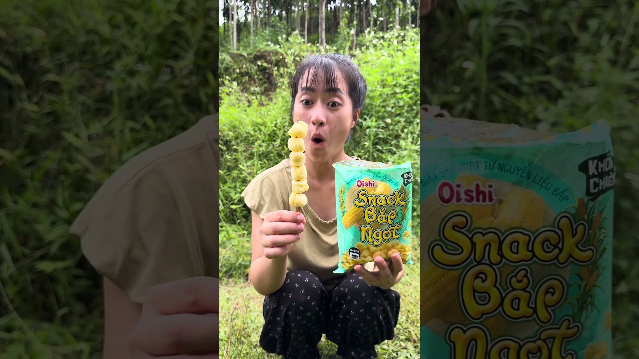 You shouldn't eat candy with your bare hands #bushcraft #survival #shorts