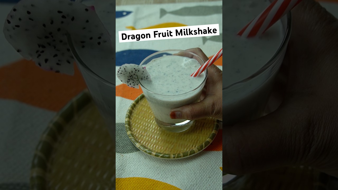 Dragon Fruit Milkshake 😍😋🥝 #shorts #dragonfruit #milkshake #shake #trending #trendingshorts #easy