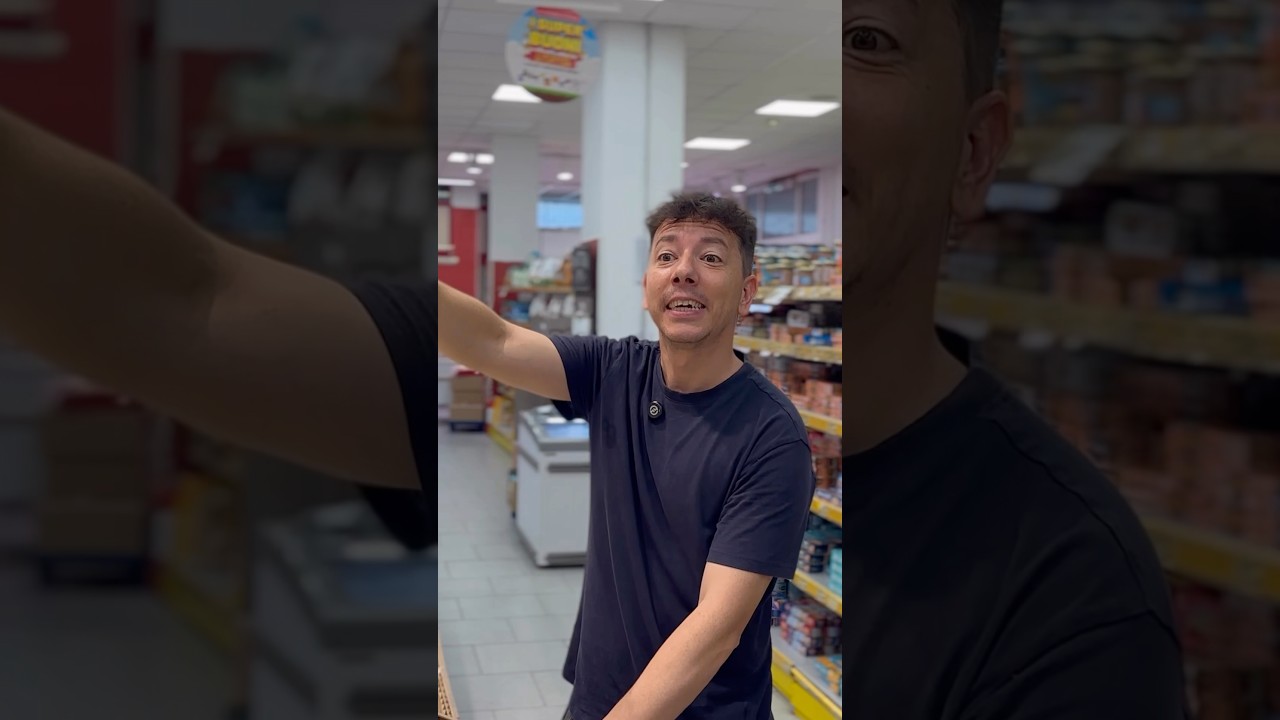 QUANDO LAVORI AL SUPERMERCATO #danielecondotta #comedy