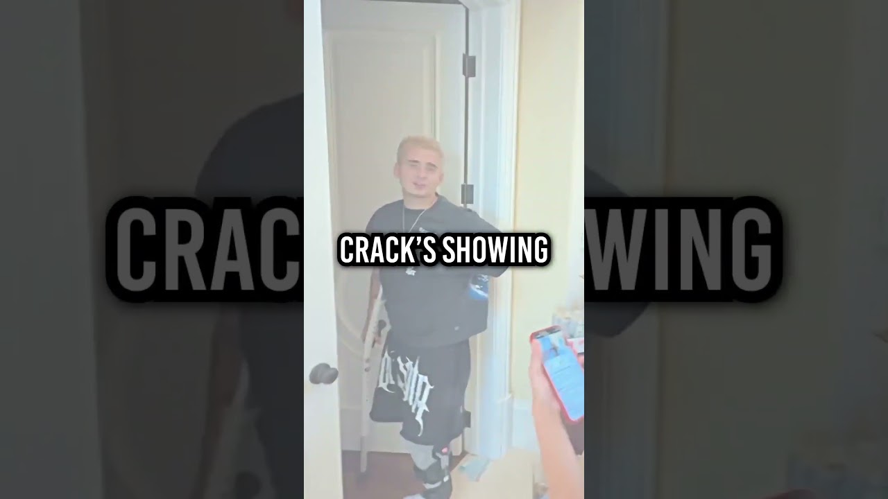 Lacy ACCIDENTALLY Exposed Himself In Front of Ellysa Yagho