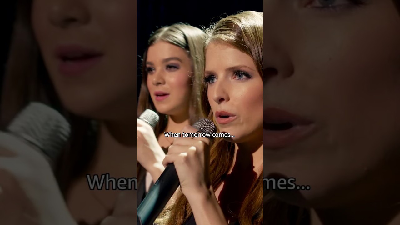 you're my flashlight... 🔦✨ #PitchPerfect2