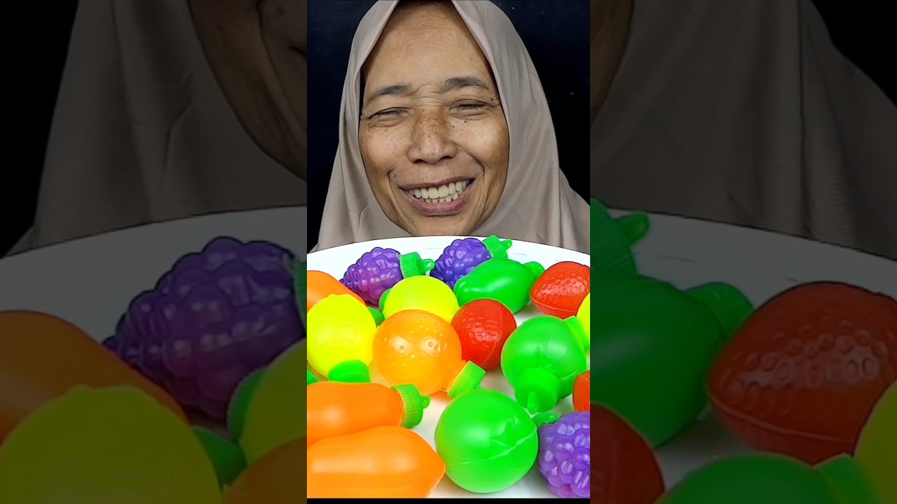 HALO PEMIRSA HARI INI SAYA MAU MAKAN  BUAH BUAHAN BERBENTUK 😀#mukbang #asmr #buahbuahan