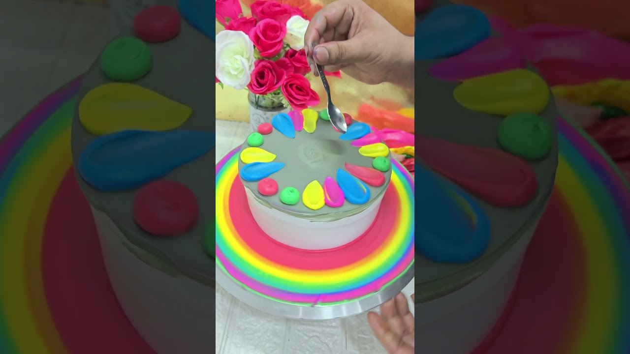 Easy Cake Decoration #reelstrending #usatoday #london