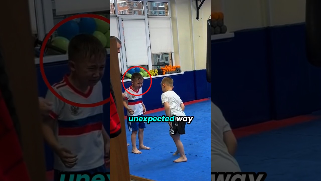 This Coach Teaches Knee Strikes Differently 🤯